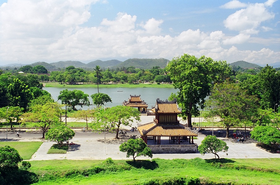 Hue city tour