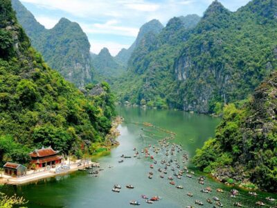 Hoa Lu Tam coc tour Ninh Binh