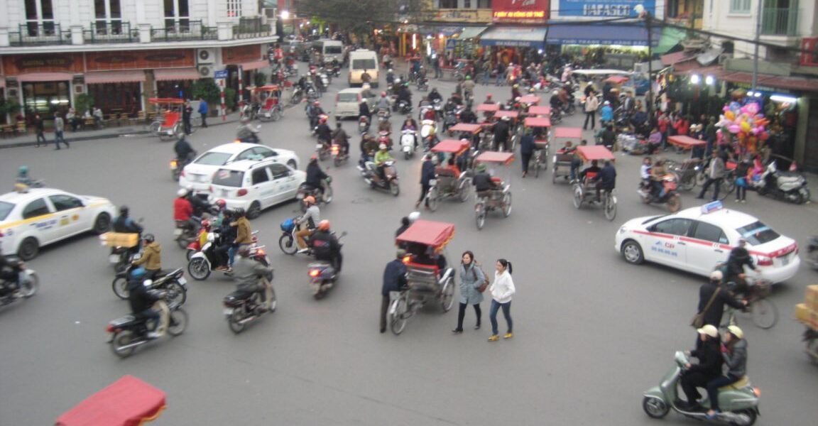 traffic Hanoi